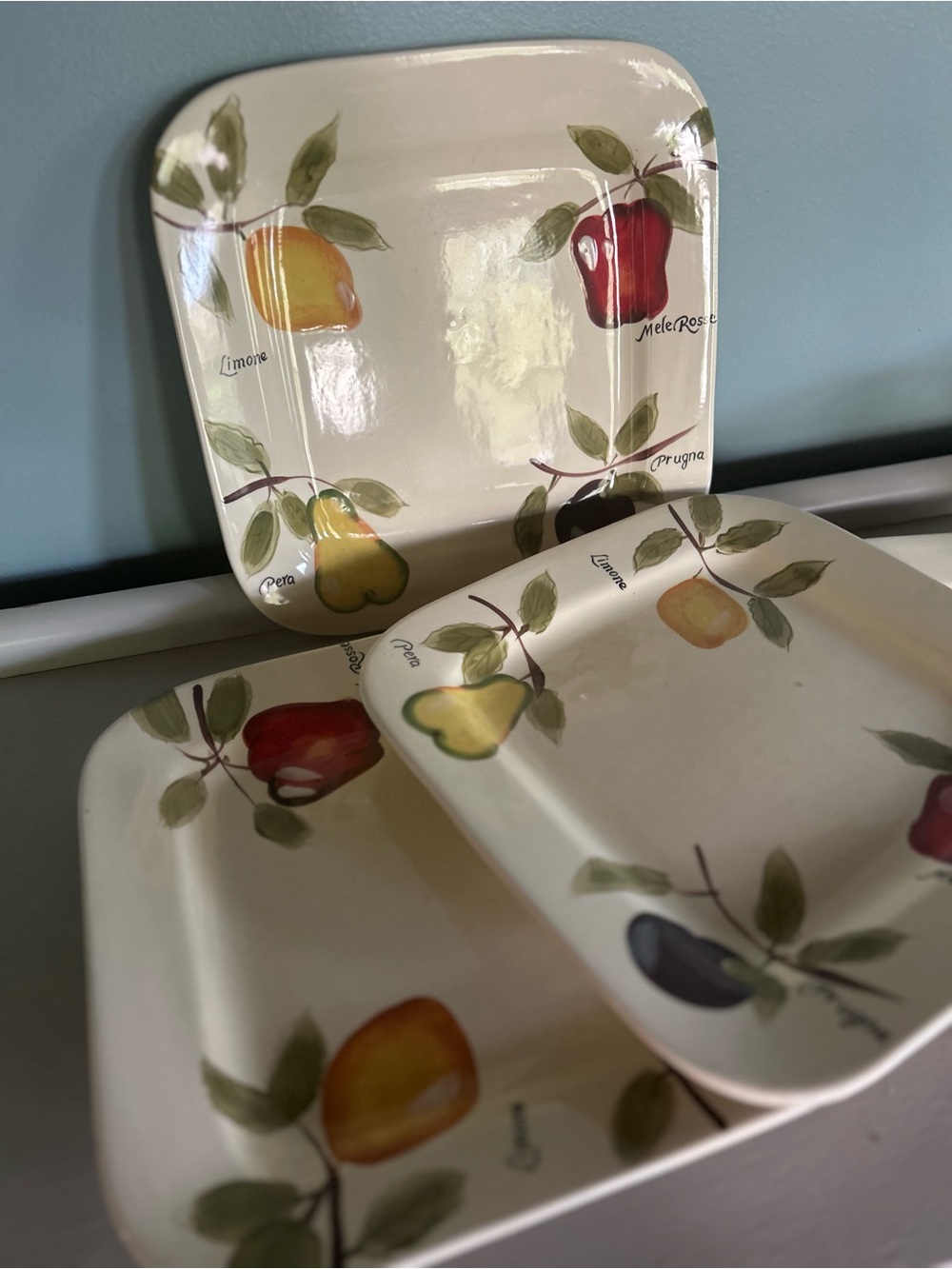 EUC TARGET HOME Fruit Motif Serve ware Plates, Set of 4, Hand Painted Details